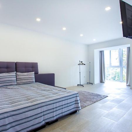 Top View Apartment In The Center Kherson Exterior foto